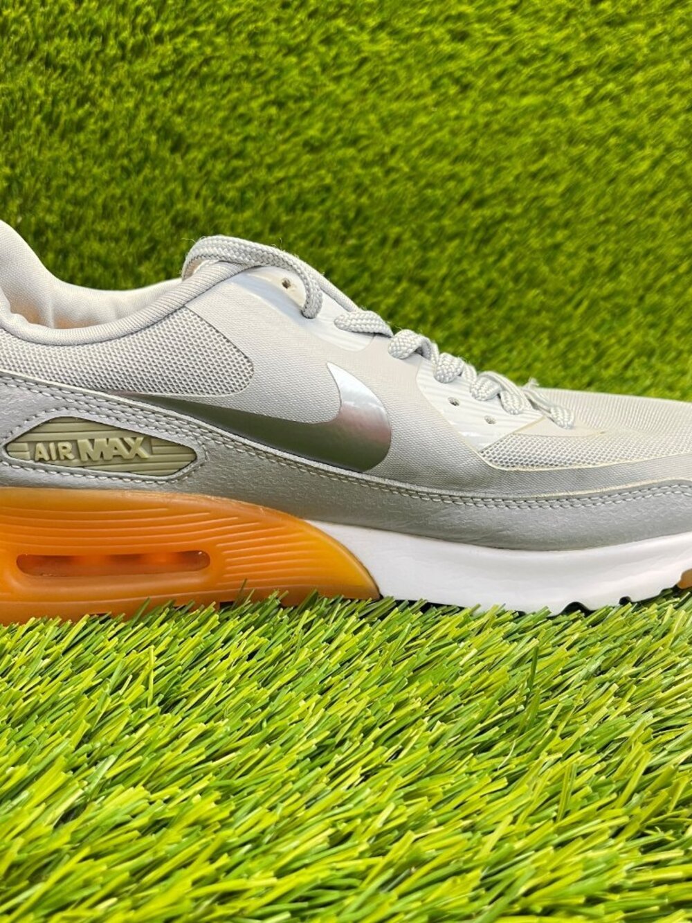 Nike Air Max 90 Ultra Essential Womens Size 7.5 Gray Running Shoes Sneakers - Picture 4 of 10